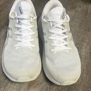 ASICS Gel Nimbus Lite Women’s 10 running or walking shoes in good condition